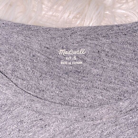 Madewell grey T-shirt size small - Picture 4 of 5